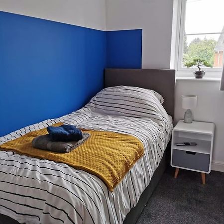 Modern Roomy 3 Bedroom Home Pershore Bagian luar foto