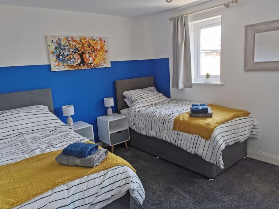 Modern Roomy 3 Bedroom Home Pershore Bagian luar foto